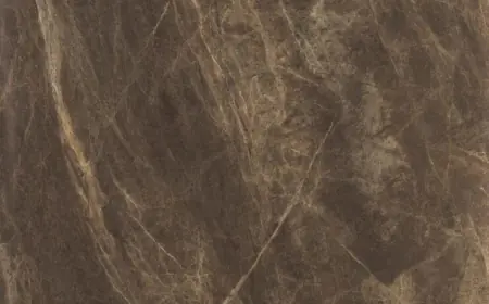 Dramatic Contrast: Pairing Black and White Marble with Bold Green Veins