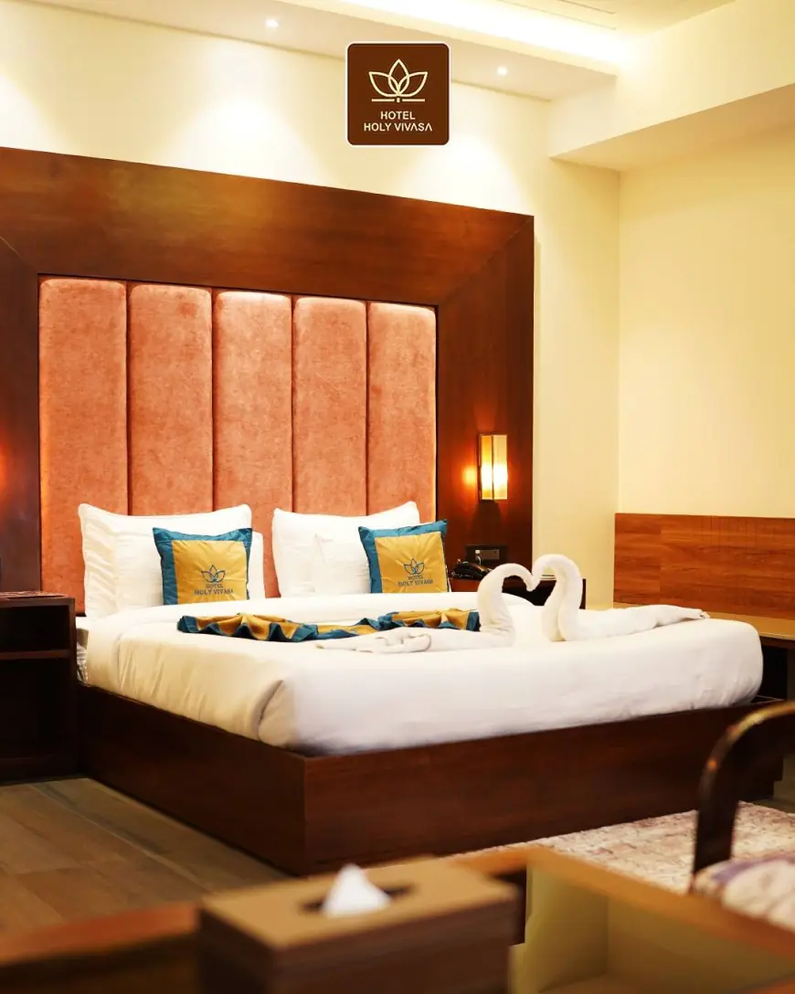 10 Things to Consider Before Booking a Hotel Near Triveni Ghat