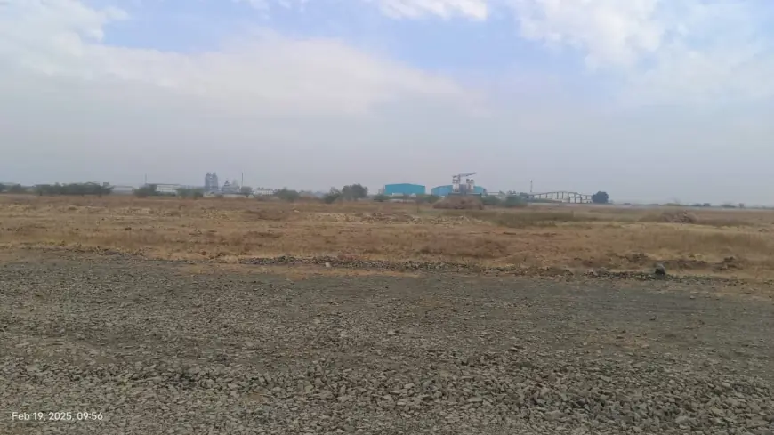 Experience Matters: Choose a Skilled Industrial Land Agent in Bavla
