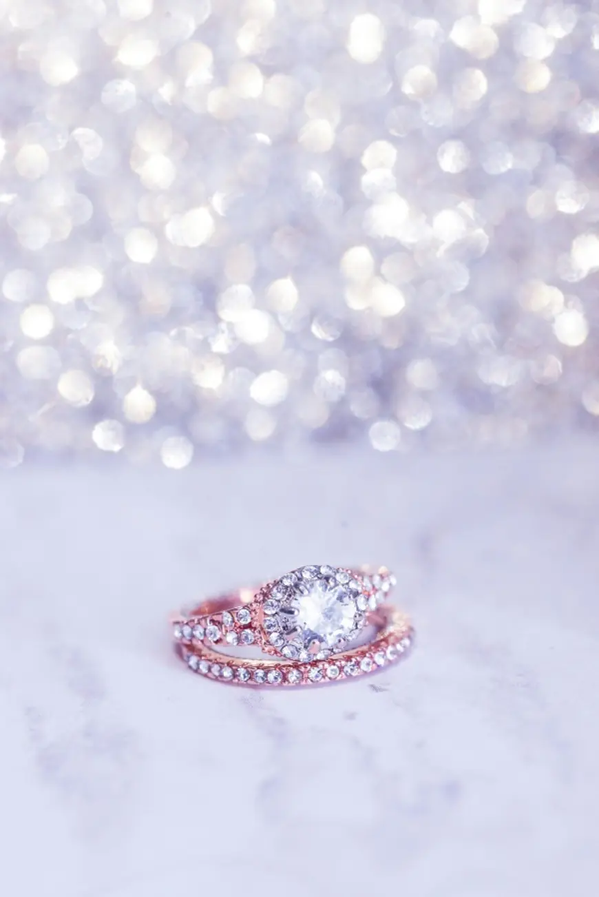 Oval, Pear, Emerald: Best Diamond Cuts for Custom Engagement Rings