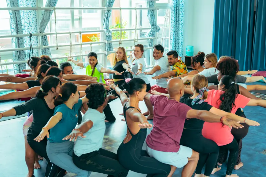How To Choose The Best Yoga School In Rishikesh?