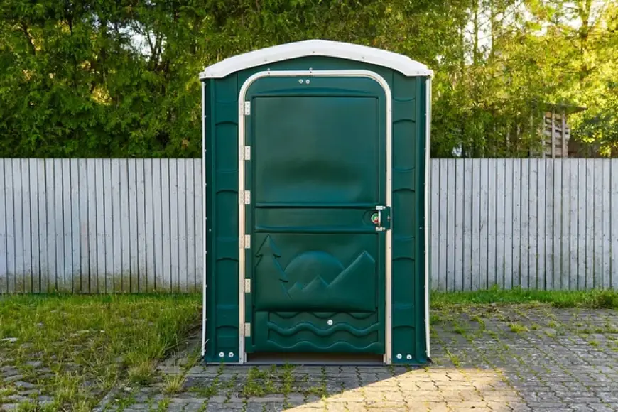 Clean and Comfortable Portable Toilets for Fresno Events