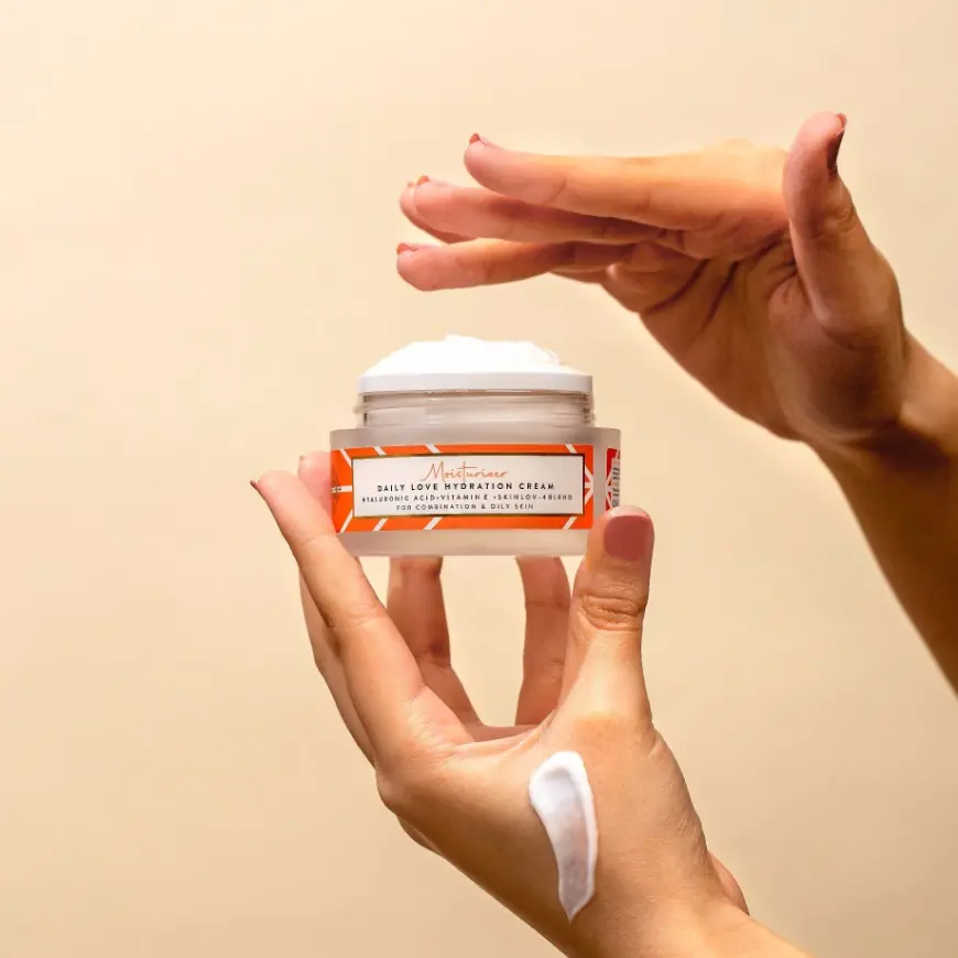 How to create scroll-stopping product photos for social media platforms.