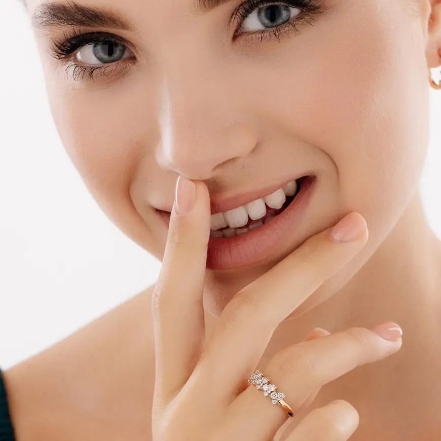 What Causes Tooth Discoloration and How Whitening Helps