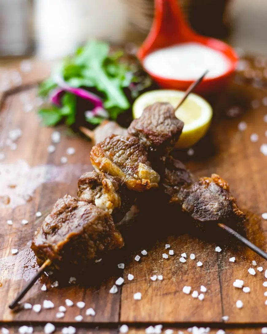 Why are Laverton and Williams Landing Becoming Lamb Souvlaki Hotspots?