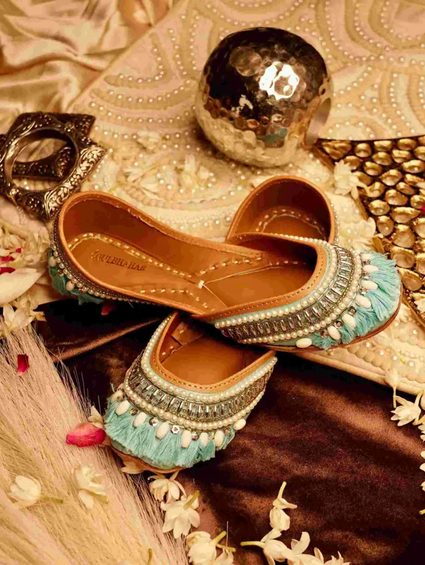 Festival Fashion Forecast 2025: OOTs & Juttis to Match