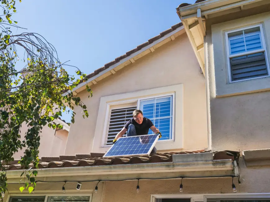 Affordable Energy – 585 Watt Solar Panel Price in Pakistan