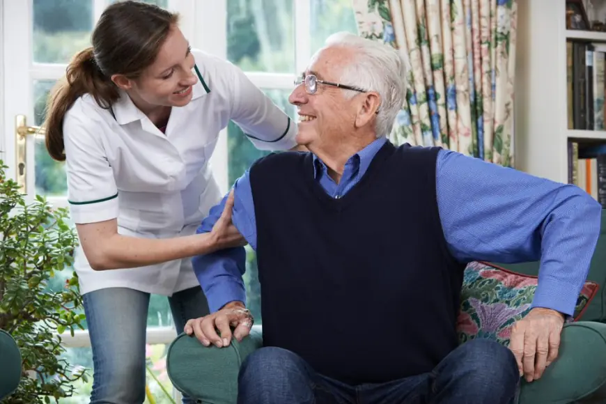 Choosing a Senior Community: A Look at Assisted Living & Memory Care