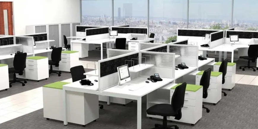 Why Are Office Workstation Manufacturers in Delhi Setting New Design Trends?