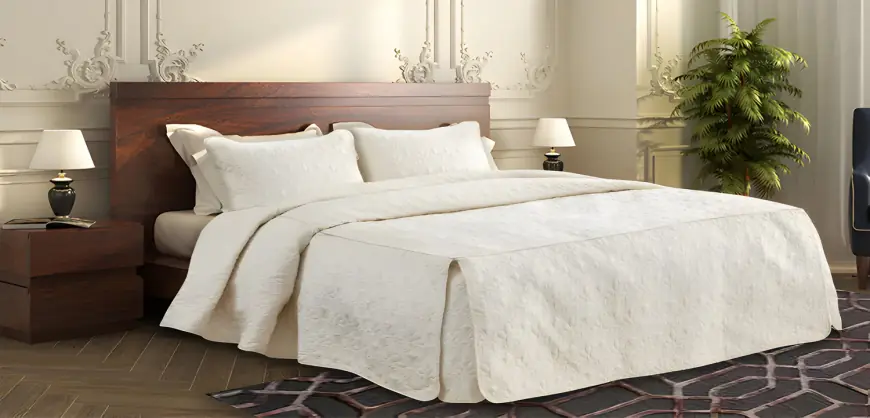 Transform Your Bedroom with Duvet Covers King – Comfort, Style, and Luxury