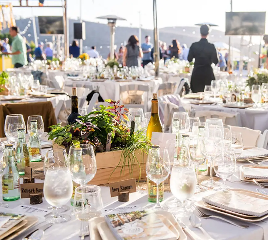 Corporate Catering Services and Employee Engagement: Why Food Perks Matter