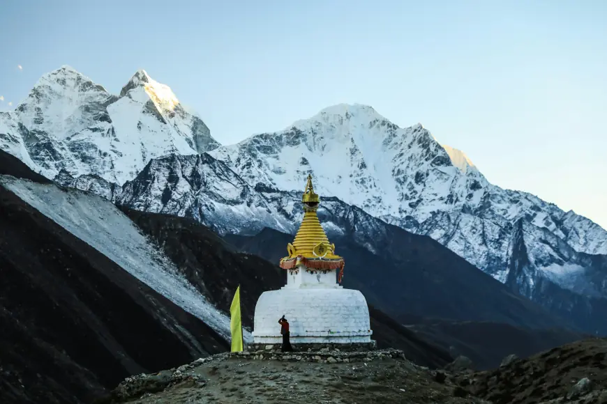 Altitude, Attitude, and Adventure: Laughing Through Everest’s Three High Passes