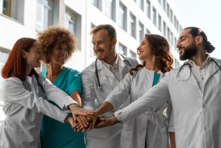 From Collaboration to Career Growth: Benefits of Australian Healthcare Professionals Groups