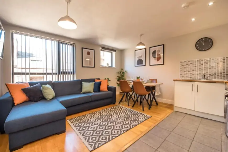 What to Expect from a Luxury Serviced Apartment in Liverpool