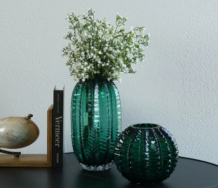 Sustainable & Stylish: Choosing Eco-Conscious Home Decor Items for a Greener Home