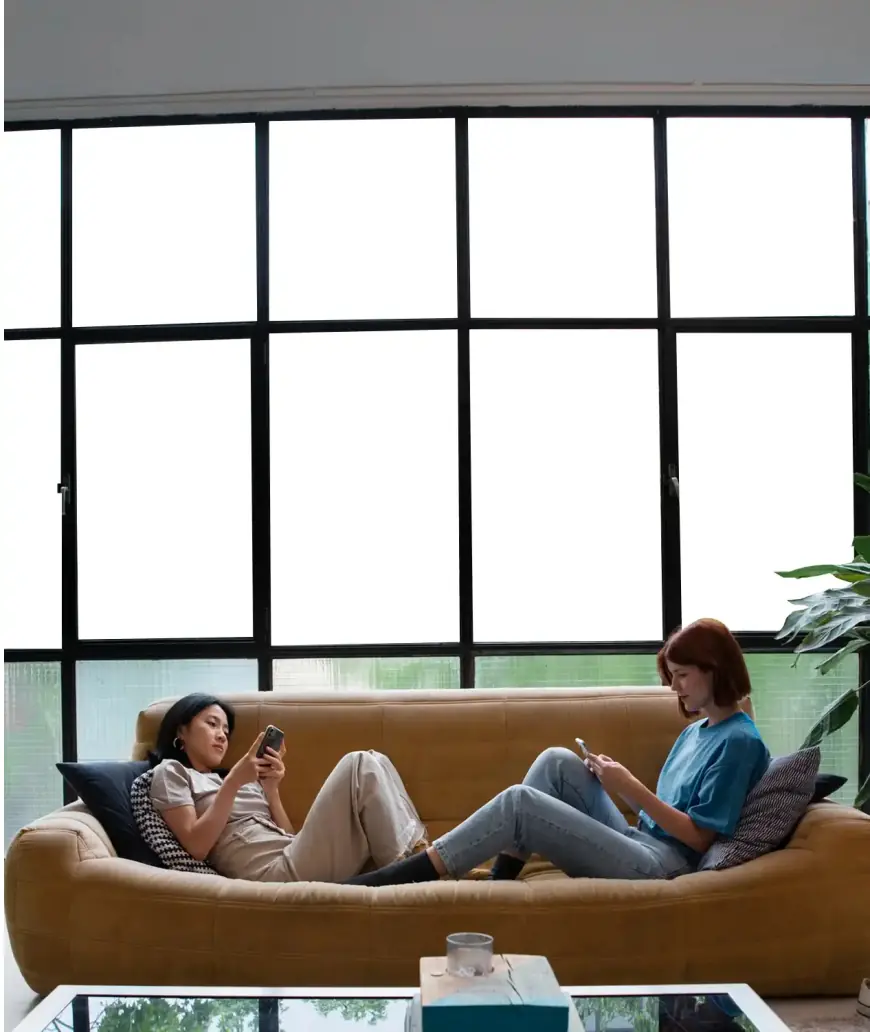 Touch, Remote or App? Ways to Control Your Smart Glass
