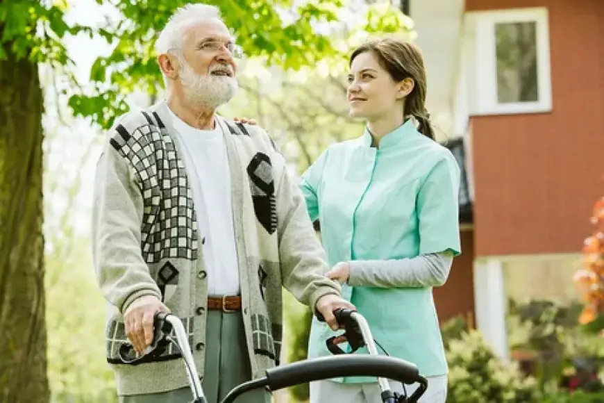 Why Families in Croydon Are Turning to Domiciliary Care
