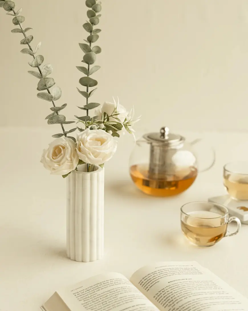 Latest Trends in Marble Table Decor Items: What Buyers Need to Know