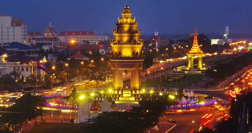 Dancing Under Lanterns: Exploring Cambodia’s Night Vibes