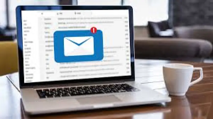 Never Ignore Any Random Email!! How This Woman Found Her Breakthrough from a Single Tweet