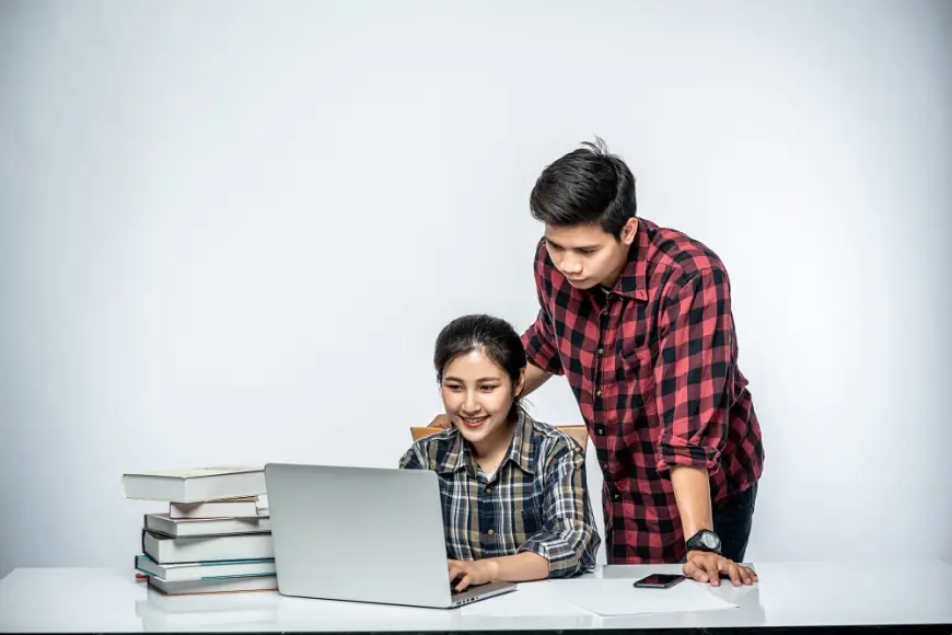 How to Select the Best Mathematics Home Tutors in Pune for Class 8, 9, and 10 Students