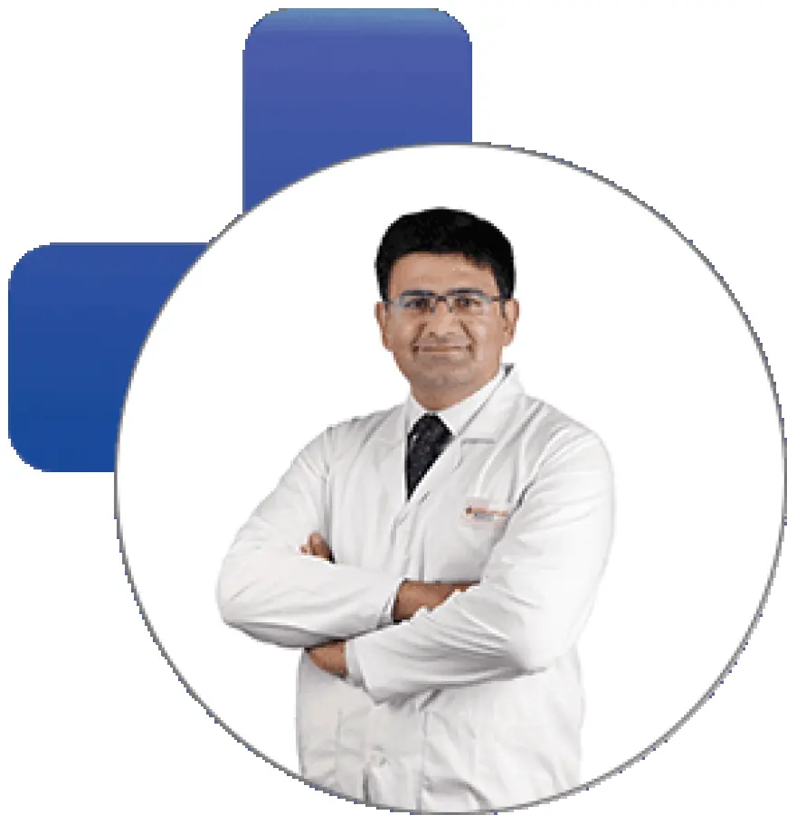 Orthopedic Doctor vs. Physiotherapist: Who Should You Visit First?