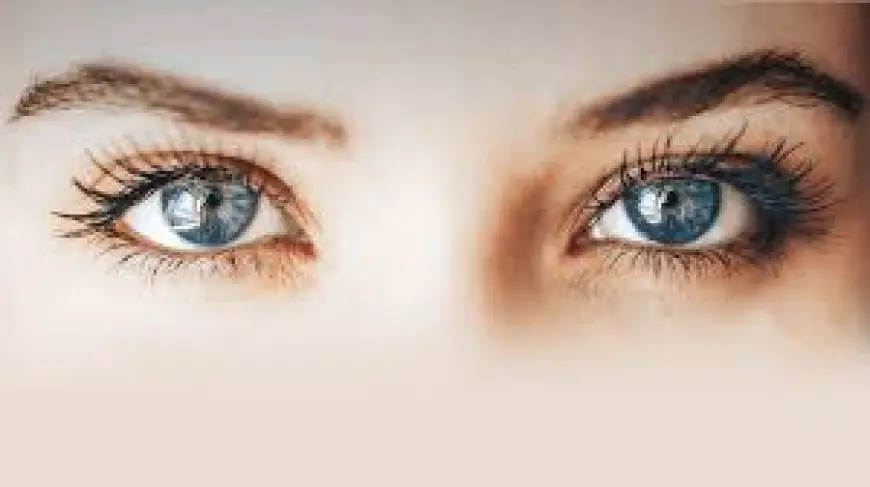 Restore Confidence with Eyelid Surgery: Benefits Beyond Aesthetics