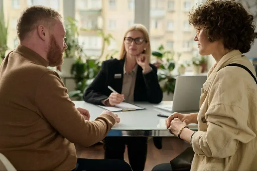 Navigating UK Immigration: Why Finding the Best Immigration Solicitors