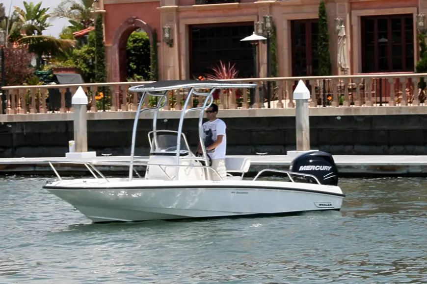 How Boat T-Tops Are Changing the Way People Fish and Cruise