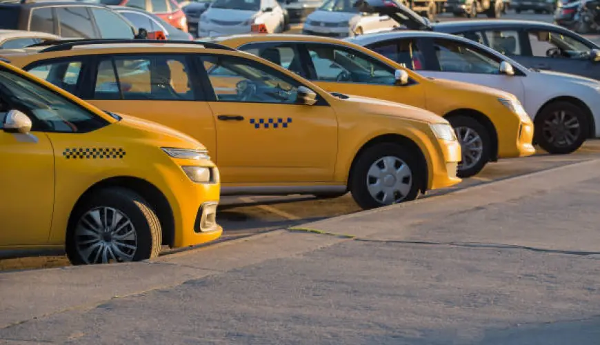 Which Hillside Taxi Service Offers the Fastest and Most Reliable Rides?