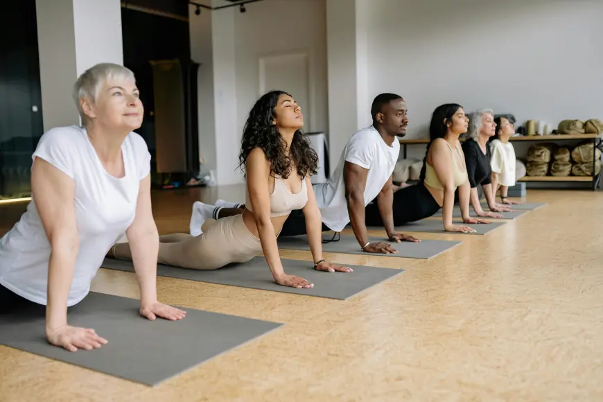 Finding the Perfect Path: How to Choose the Right Yoga Teacher Training School in Rishikesh