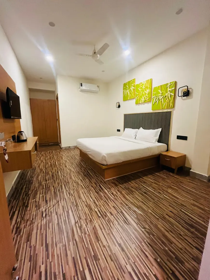 Hotel Indriya – Luxury Hotel in Gaur City Noida Extension