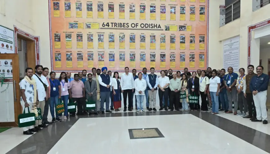 Sri Lankan Delegation comprising Policy Makers, Intellectuals & Media Professionals Visits KIIT and KISS