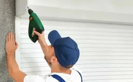 How to Use Boiling Water to Fix Garage Door Dents in Cincinnati (Does It Work?)