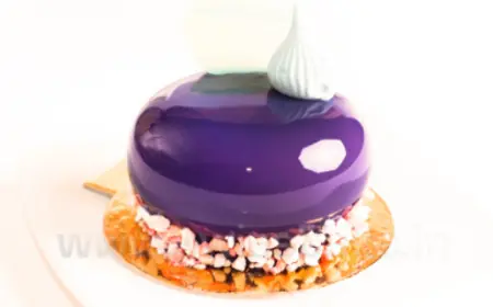 How to Achieve the Perfect Shiny Mirror Glaze Every Time