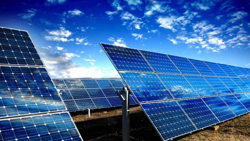 Do Solar Panels Work in Haryana’s Rainy Season?