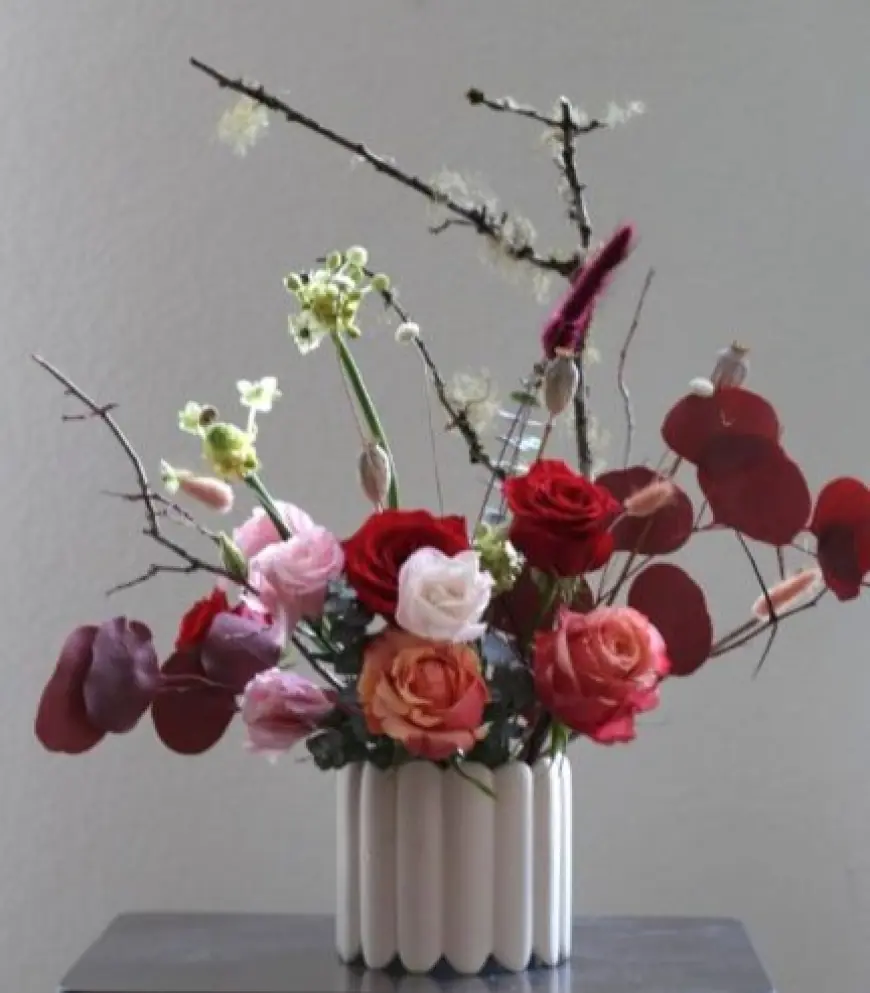 Expert Tips from a Florist in Longmont, CO on Keeping Flowers Fresh Longer