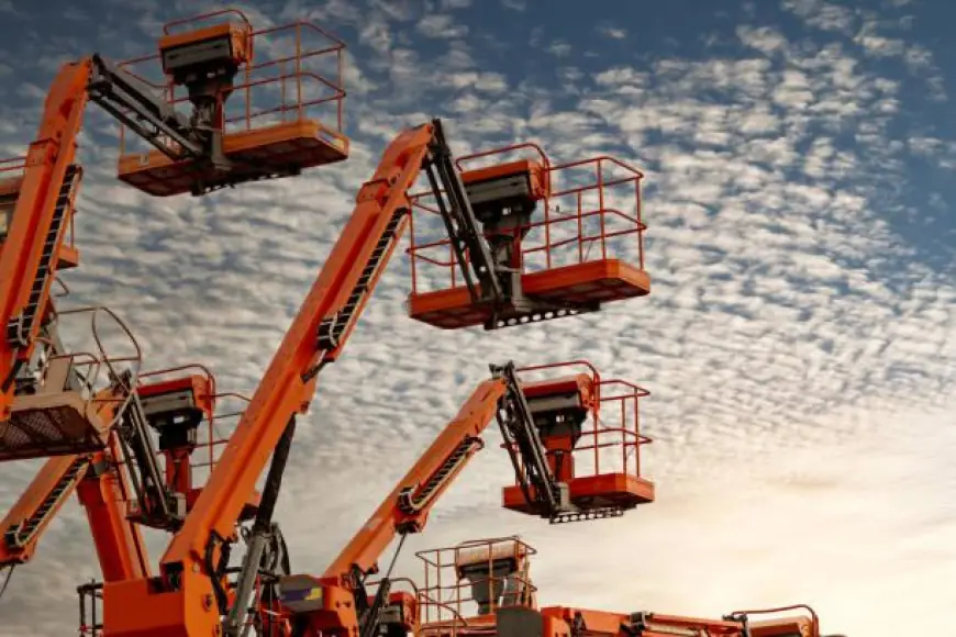 Mobile Hydraulic Equipment Market : A Study of the Industry's Key Players and Their Strategies