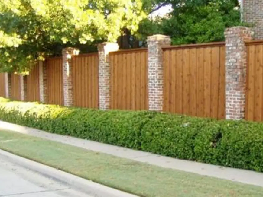 Experience Exceptional Craftsmanship with Our Fencing Solutions
