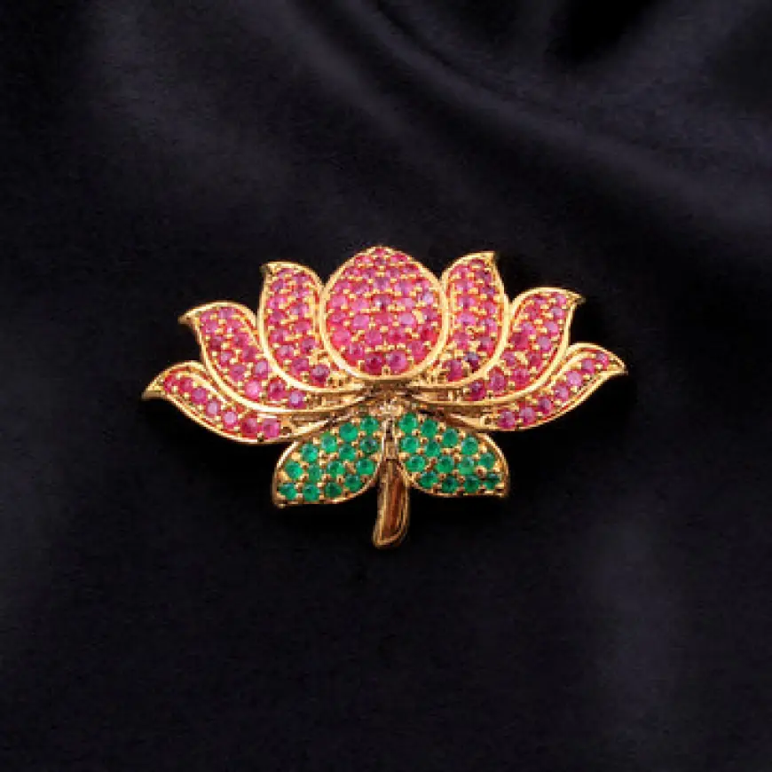 Buy Stylish Saree Pin Online in India at Rebaari