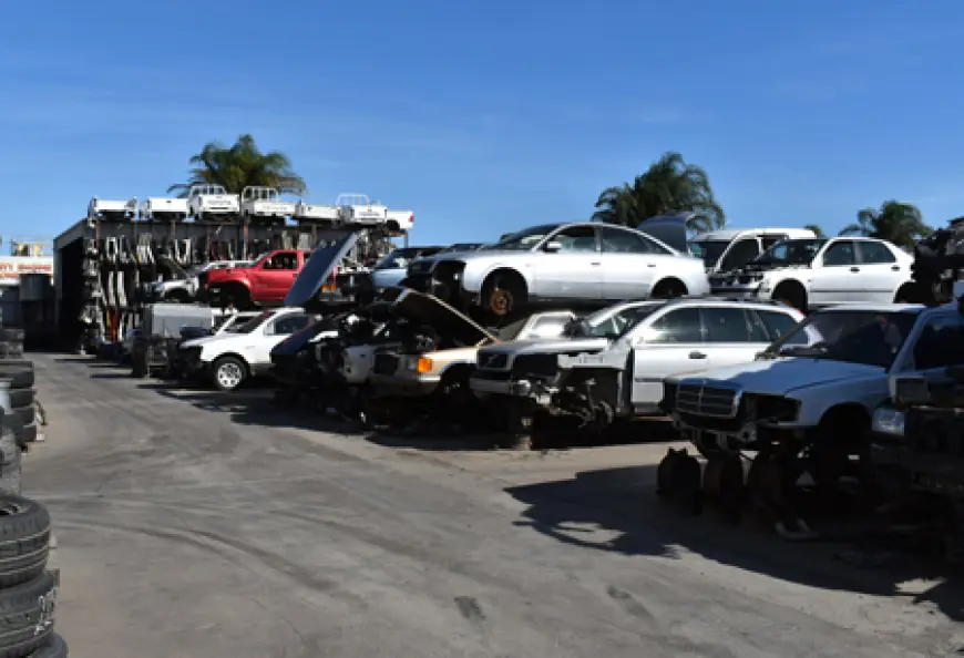 Why Residents Prefer Auto Wreckers for Quick Car Disposal?