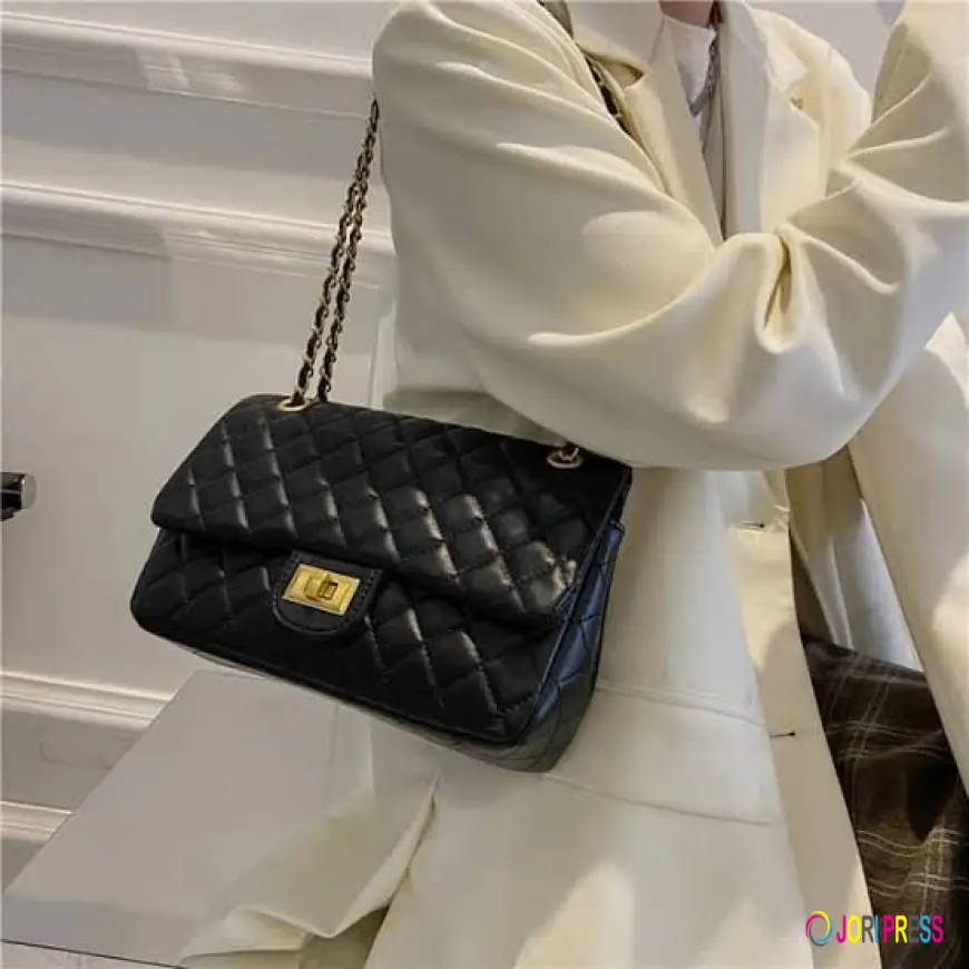 “How I Got My Stolen Handbag Back in Kampala” – Sarah Shares Her Experience