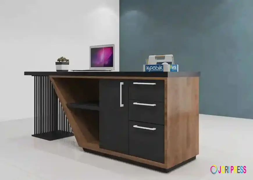 From Boardroom to Breakthroughs: Selecting a Director Table That Truly Commands Attention