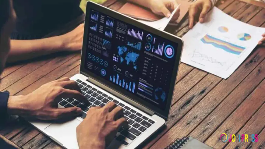 Decision Alignment in Martech Data Both Unified and Siloed