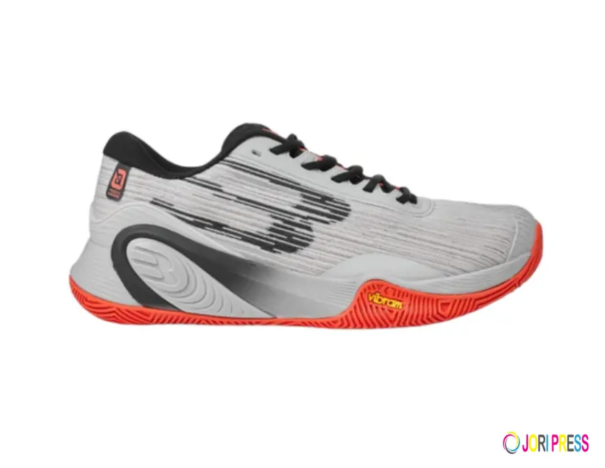 Why South Africans Are Investing in Quality Padel Shoes and Padel Bags