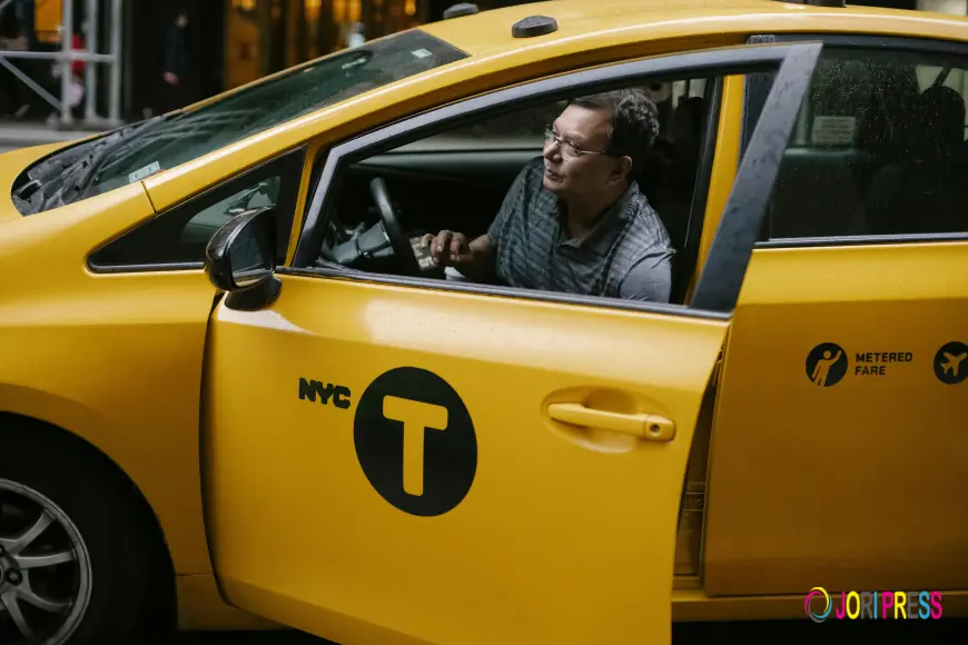 Exploring Efficient Taxi Options Across Melbourne and Surrounding Suburbs