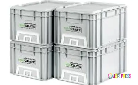 Wardrobe box rental in Denver