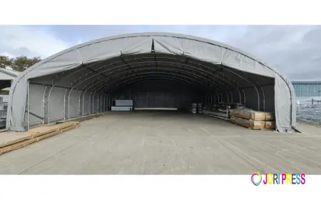 Abri pour Avion Moderne – Hangar Durable en Kit pour Stockage et Protection