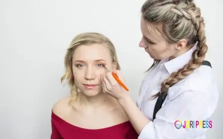 Robbin Junnola Beauty Launches Makeup Artist Classes Fort Lauderdale