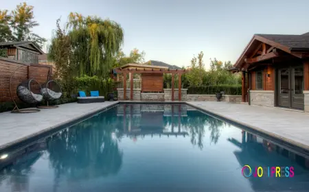 Beautiful Poolside Designs by Kleinburg Landscaping Professionals